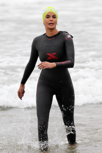 Teri Hatcher 2010, Nautica Malibu Triathlon (29)