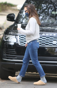 JG (12)